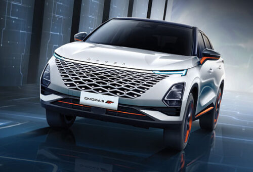 Chery-Omoda-5-gt-pluit