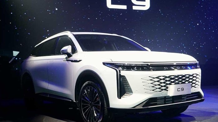 Chery-Rilis-Omoda-C9-Fitur-dan-Tenaga-Lebih-Unggul-dari-Tiggo-8-Pro-Max